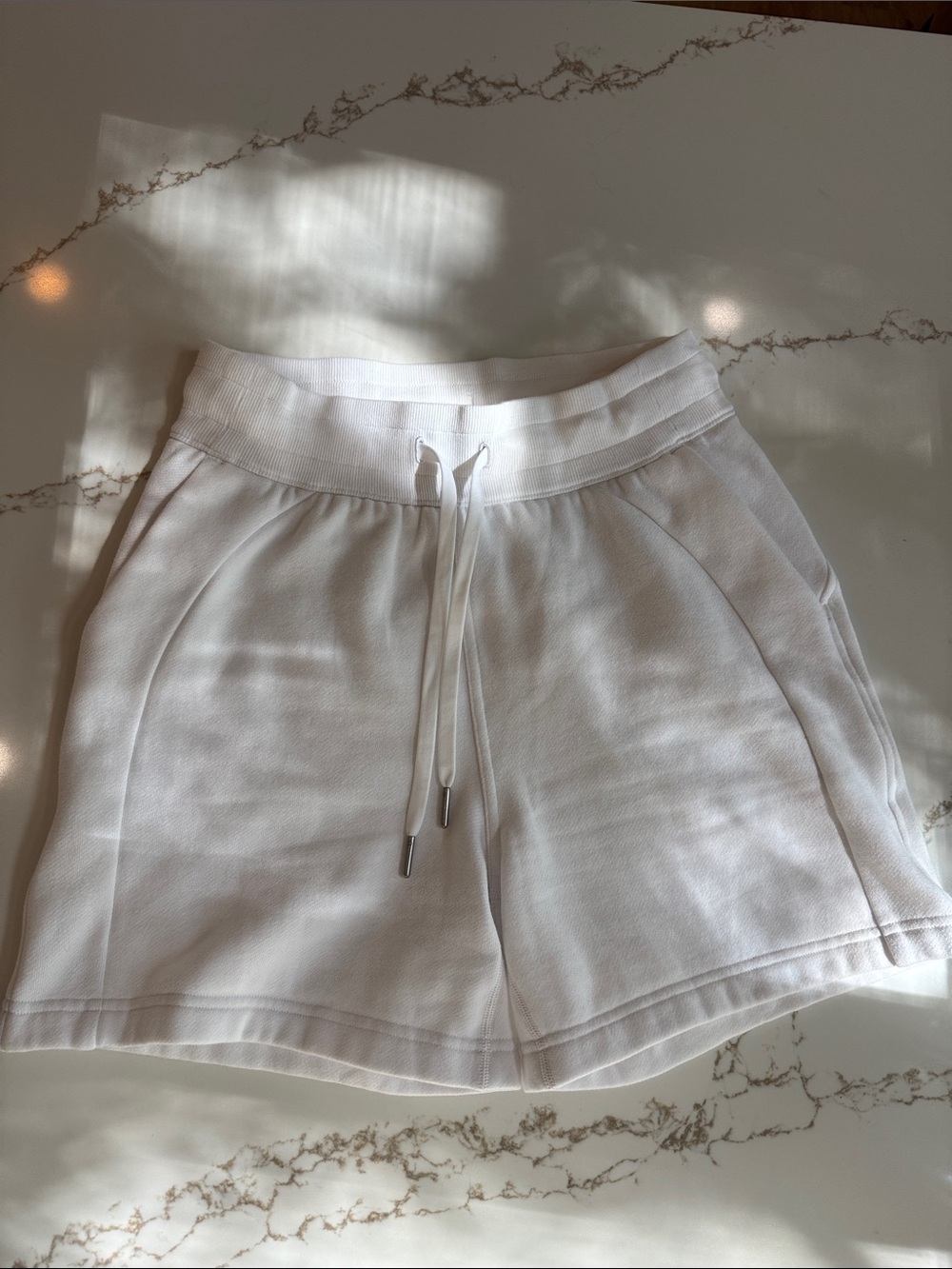 NWOT Lululemon Women's Scuba Shorts | Size 4